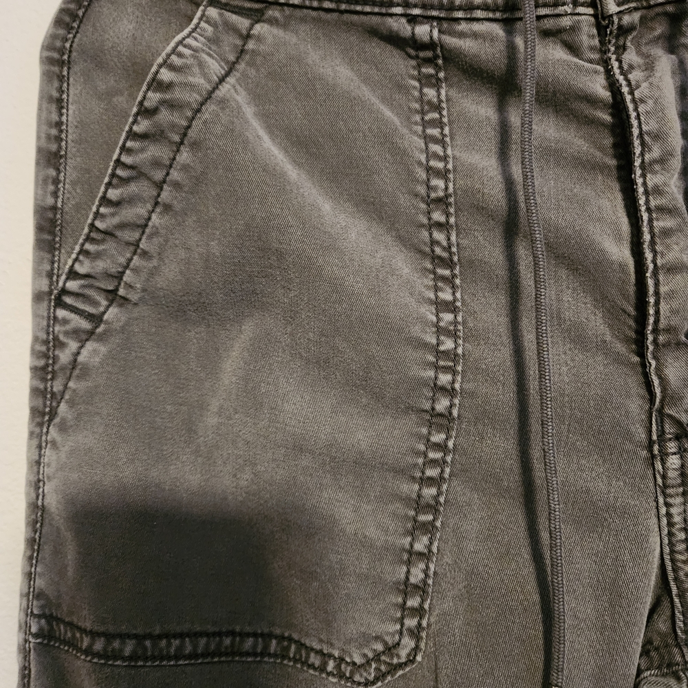 American Eagle Gray Wide Leg Cargo Pants Size 4 Women's Lyocell - Picture 8 of 11